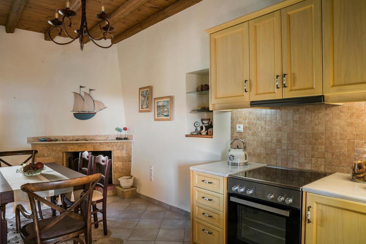 Traditional Stone House Anofli 1843 Fiskardo Kefalonia Luaran gambar