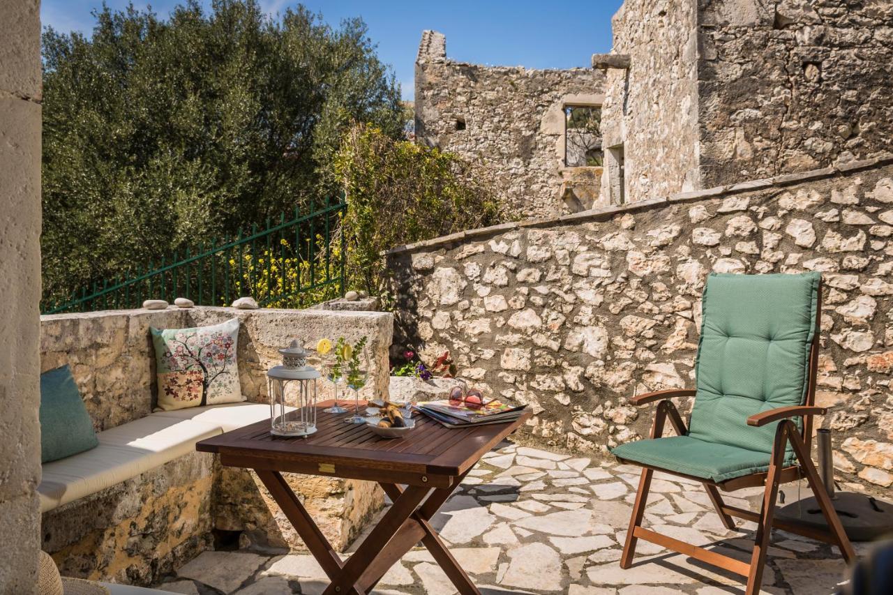 Traditional Stone House Anofli 1843 Fiskardo Kefalonia Luaran gambar