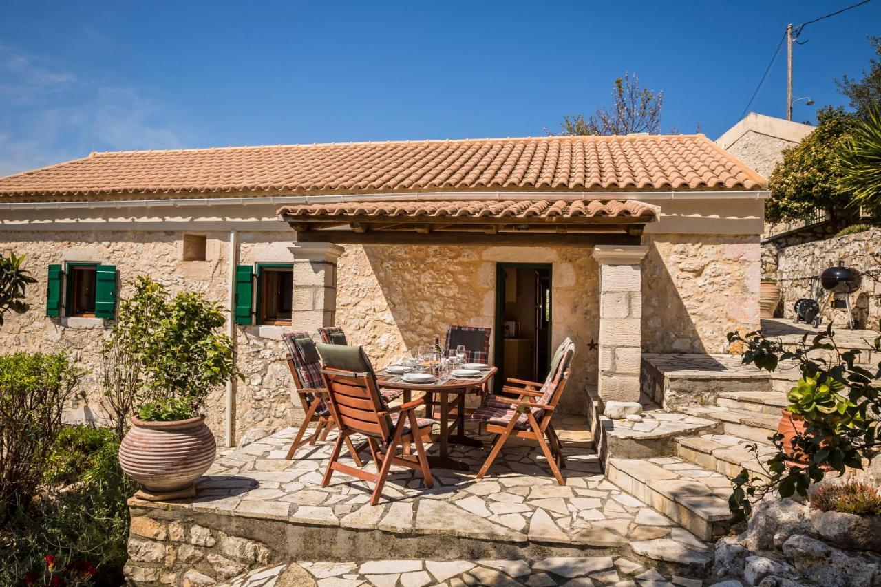 Traditional Stone House Anofli 1843 Fiskardo Kefalonia Luaran gambar