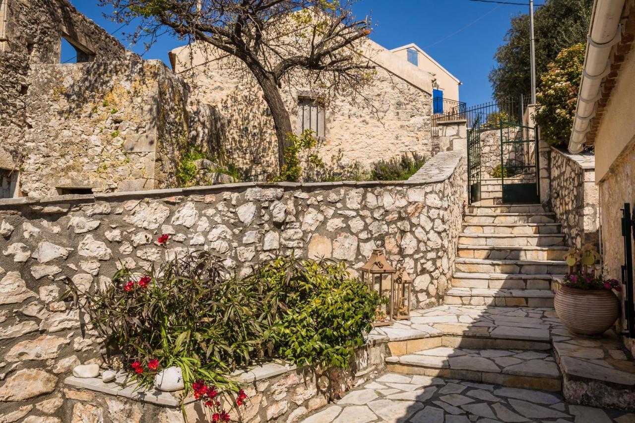 Traditional Stone House Anofli 1843 Fiskardo Kefalonia Luaran gambar