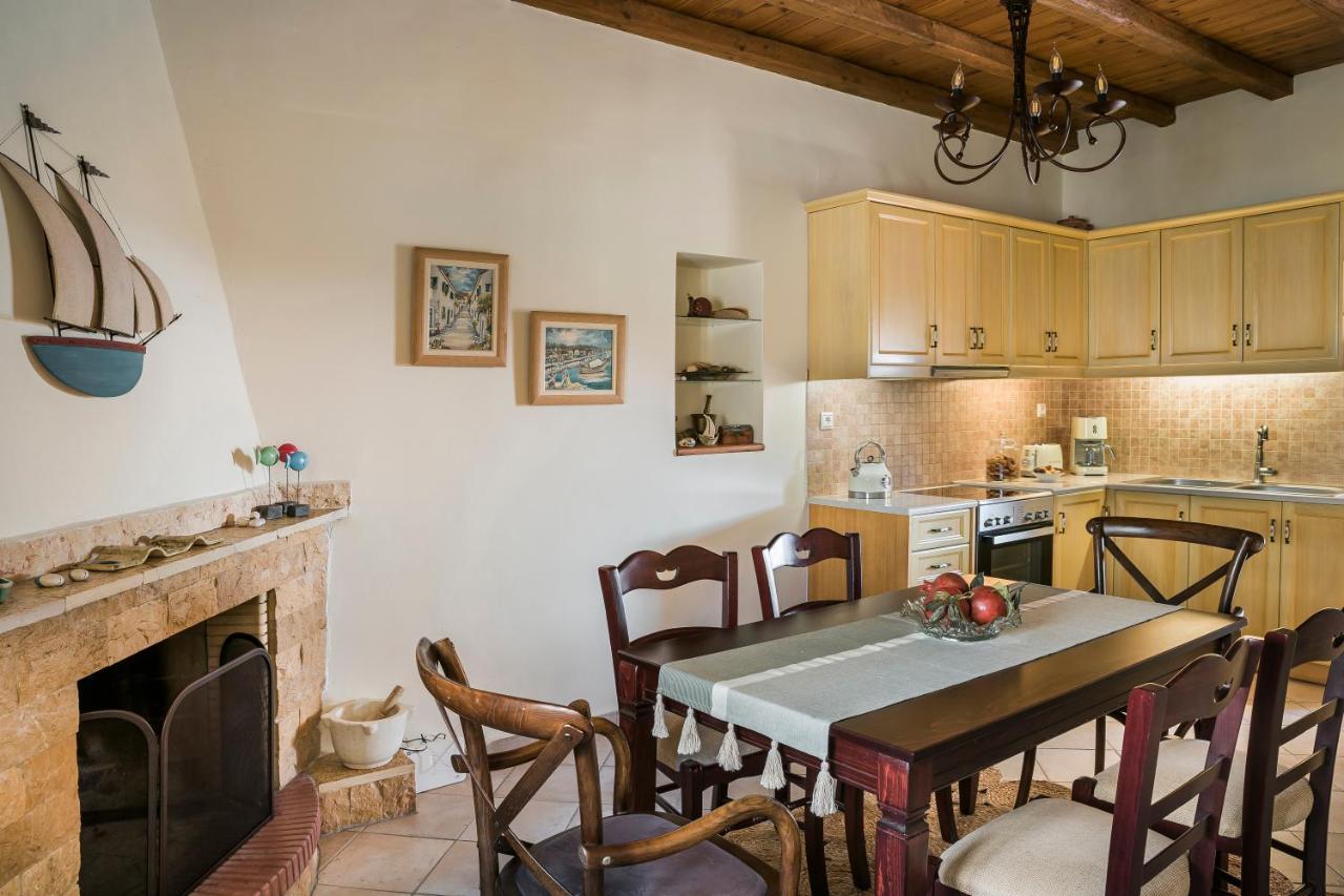 Traditional Stone House Anofli 1843 Fiskardo Kefalonia Luaran gambar